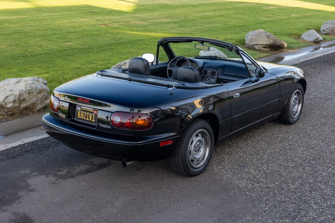 1995 Mazda NA MX-5 Miata - Image 18 of 31