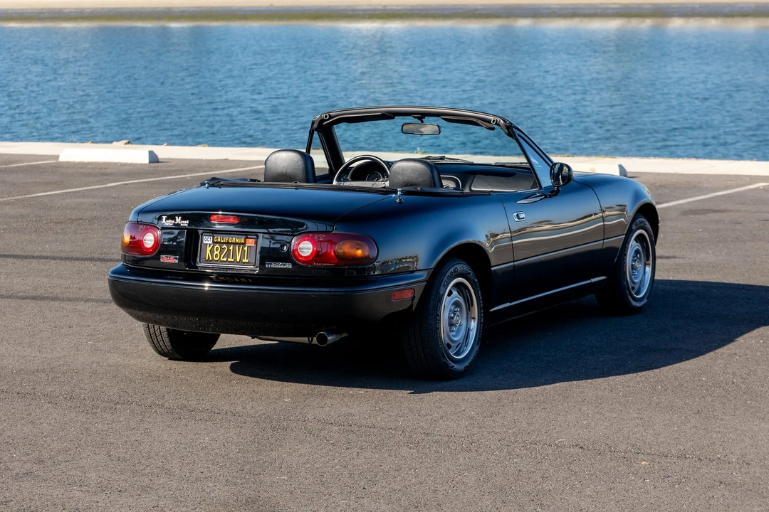 1995 Mazda NA MX-5 Miata - Image 16 of 31