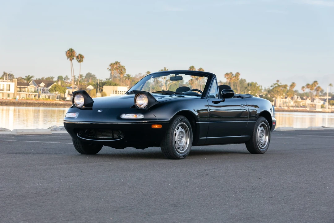 1995 Mazda NA MX-5 Miata - Image 4 of 31