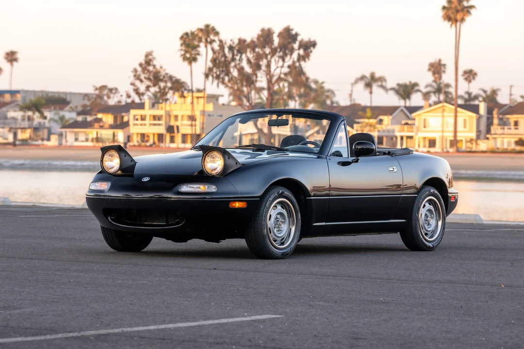 1995 Mazda NA MX-5 Miata - Image 7 of 31
