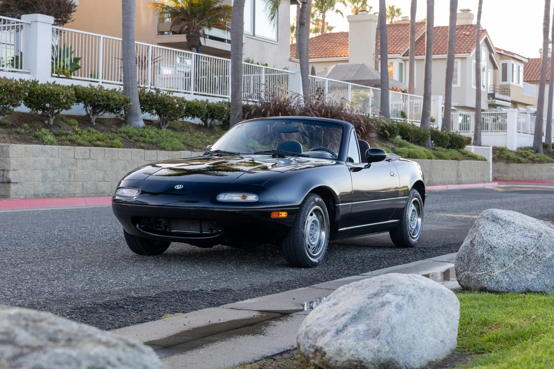 1995 Mazda NA MX-5 Miata - Image 3 of 31