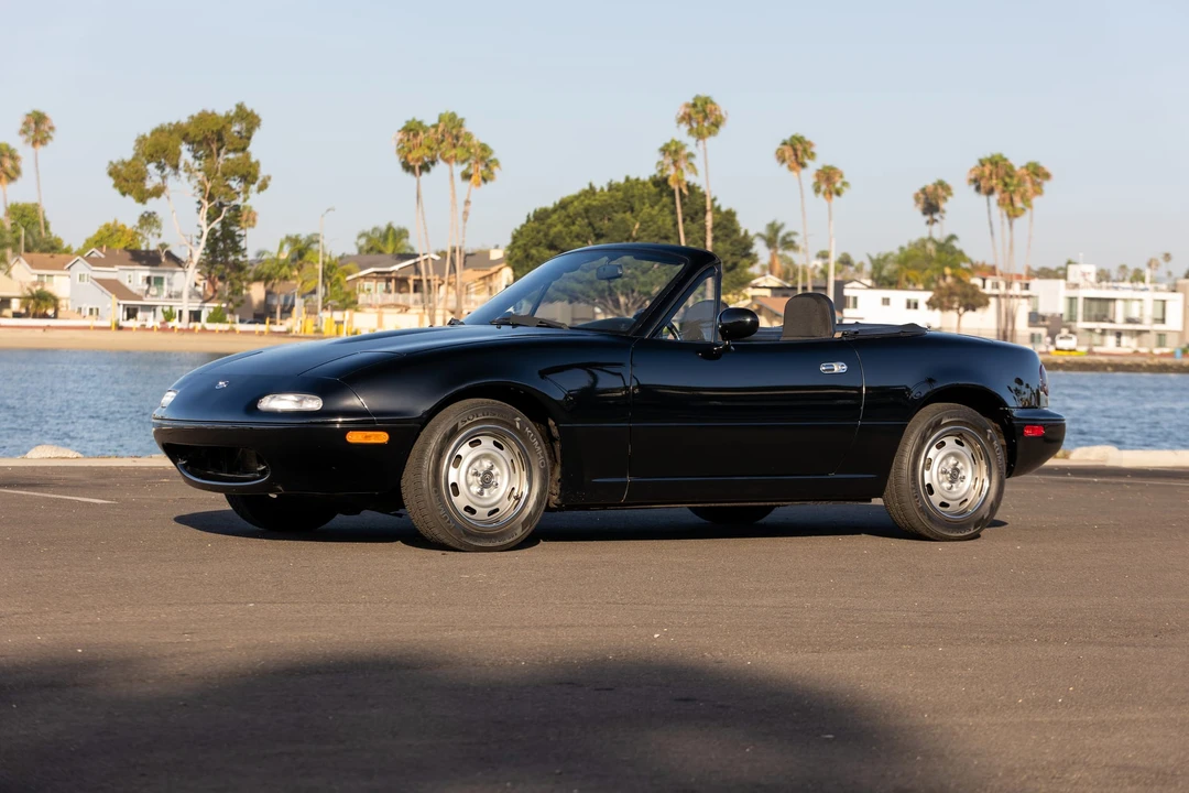 1995 Mazda NA MX-5 Miata - Image 9 of 31
