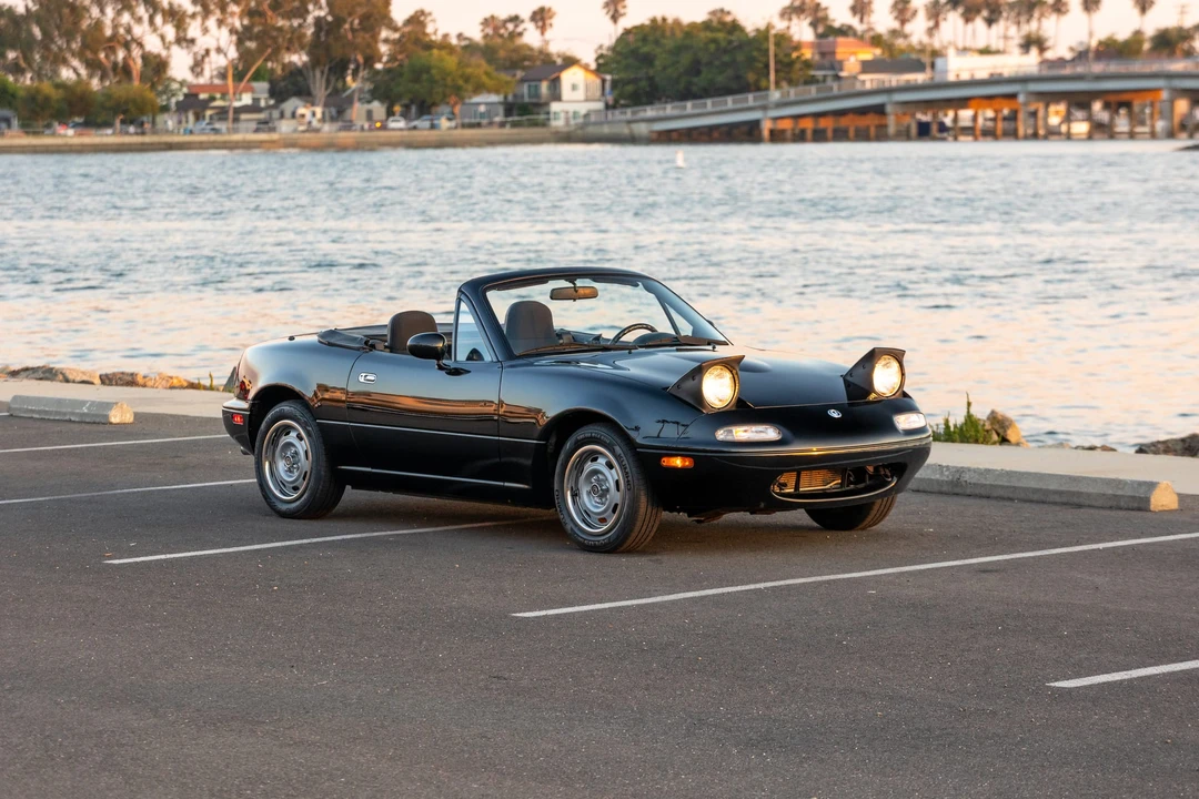 1995 Mazda NA MX-5 Miata - Image 29 of 31