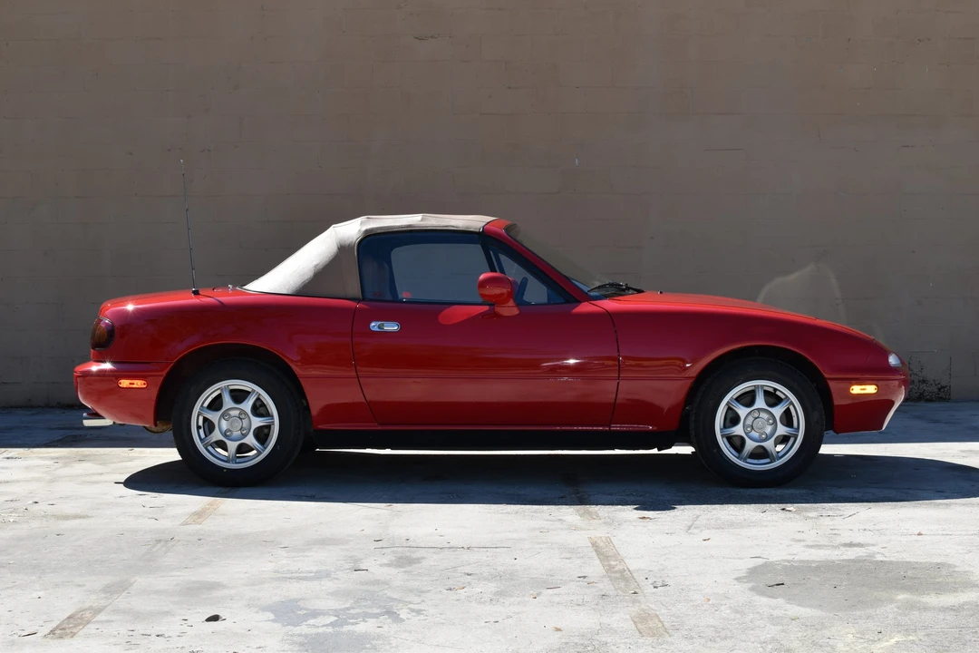 1995 Mazda NA MX-5 Miata - Image 20 of 31