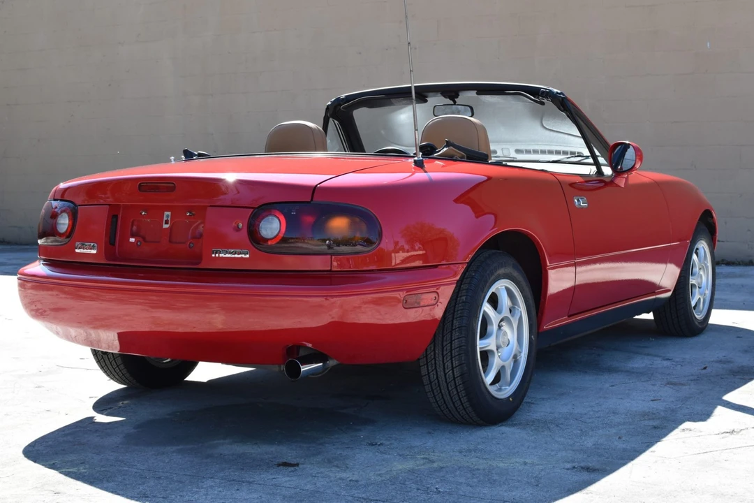 1995 Mazda NA MX-5 Miata - Image 11 of 31