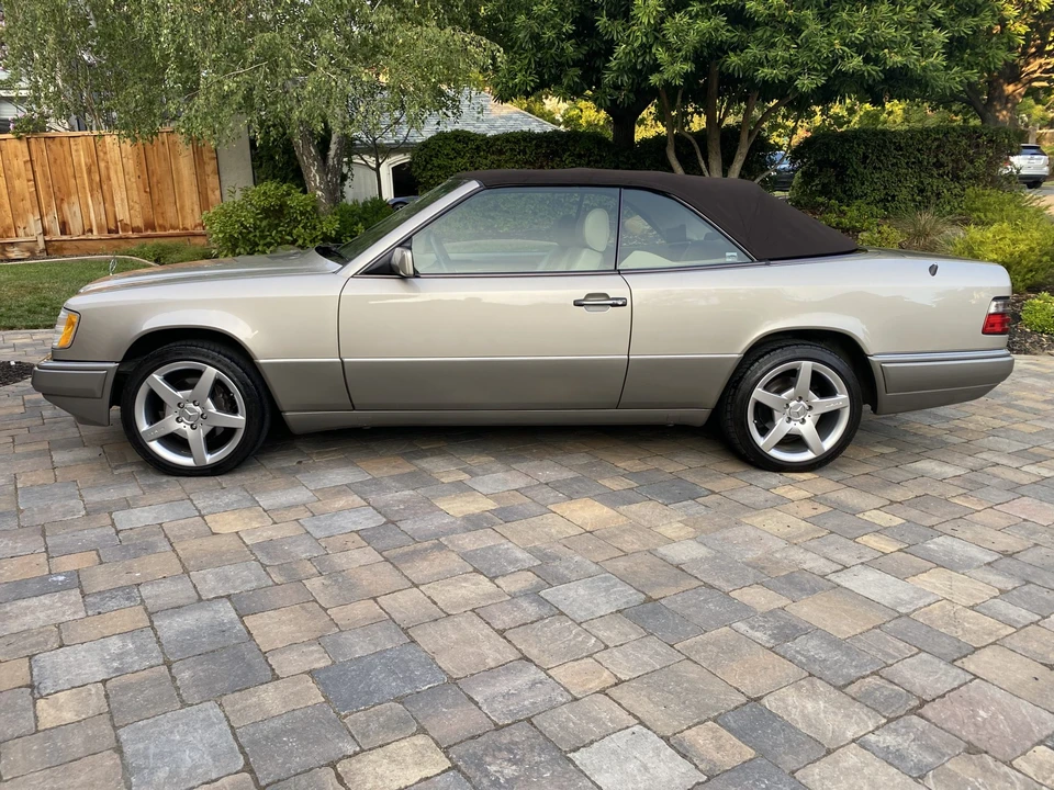 1995 Mercedes-Benz W124 E-Class - Image 18 of 31