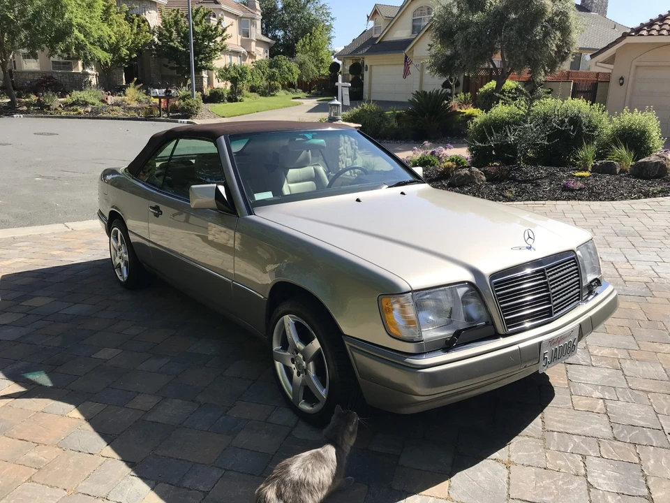 1995 Mercedes-Benz W124 E-Class - Image 15 of 31