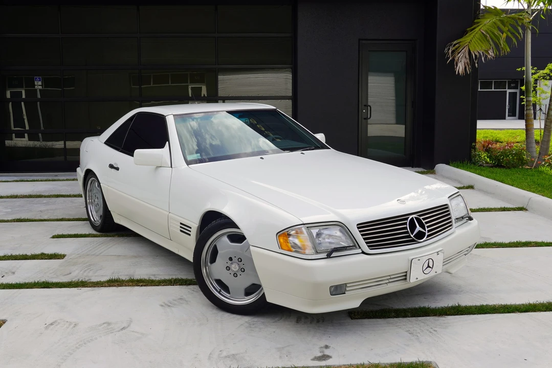 1995 Mercedes-Benz R129 SL-Class - Image 11 of 31