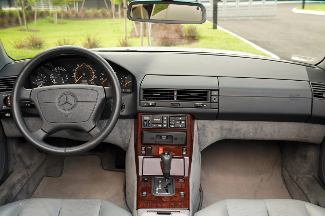 1995 Mercedes-Benz R129 SL-Class - Image 29 of 31