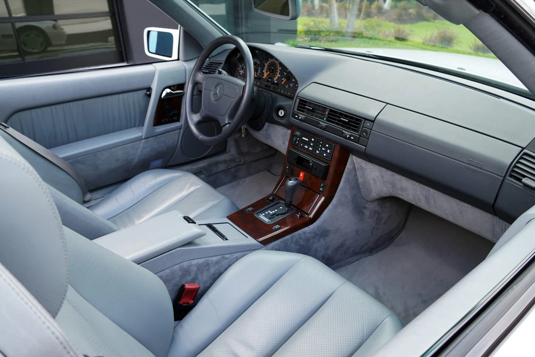 1995 Mercedes-Benz R129 SL-Class - Image 26 of 31