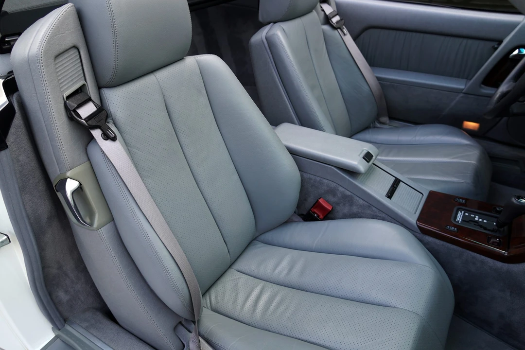 1995 Mercedes-Benz R129 SL-Class - Image 28 of 31