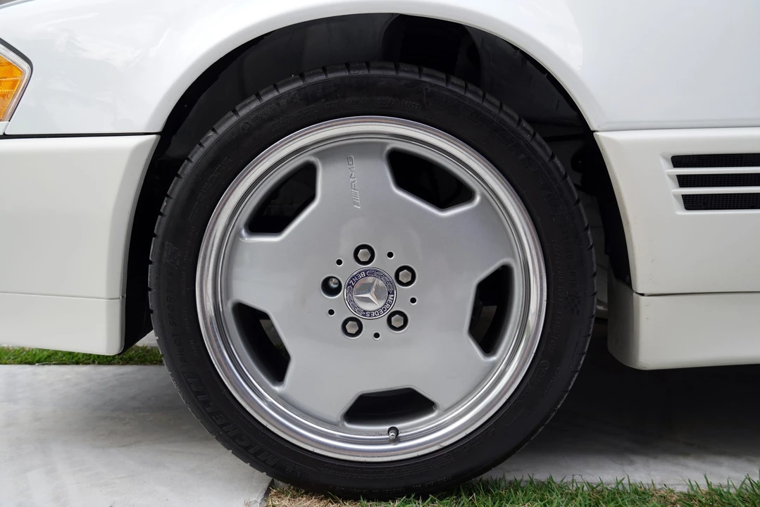 1995 Mercedes-Benz R129 SL-Class - Image 19 of 31
