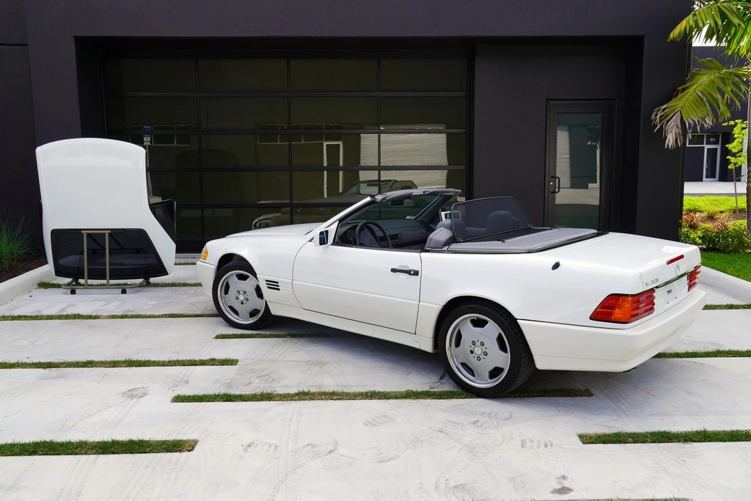 1995 Mercedes-Benz R129 SL-Class - Image 5 of 31