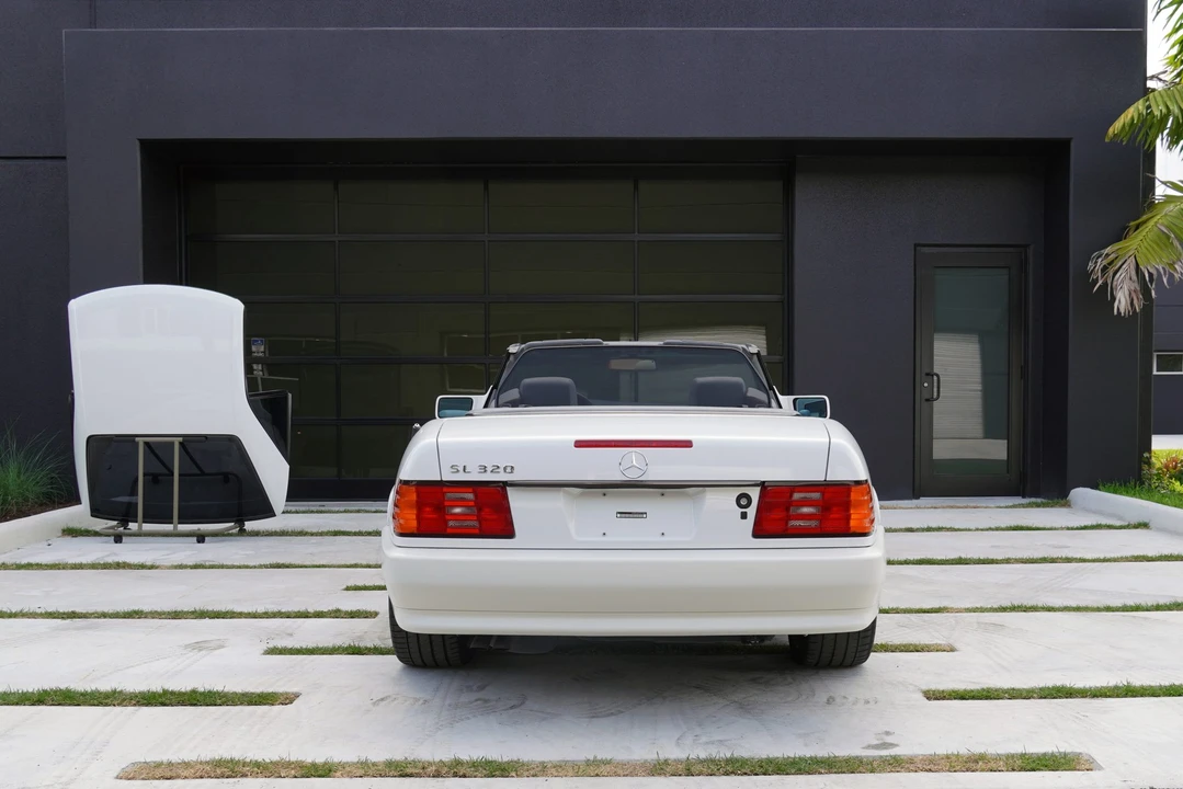 1995 Mercedes-Benz R129 SL-Class - Image 6 of 31