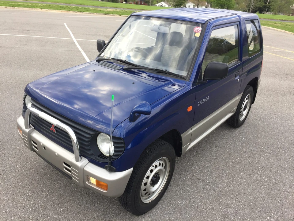 1995 Mitsubishi Pajero/Montero - Image 2 of 31