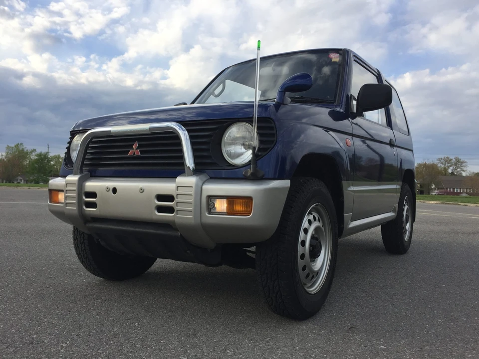 1995 Mitsubishi Pajero/Montero - Image 12 of 31