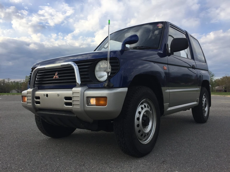 1995 Mitsubishi Pajero/Montero - Image 11 of 31
