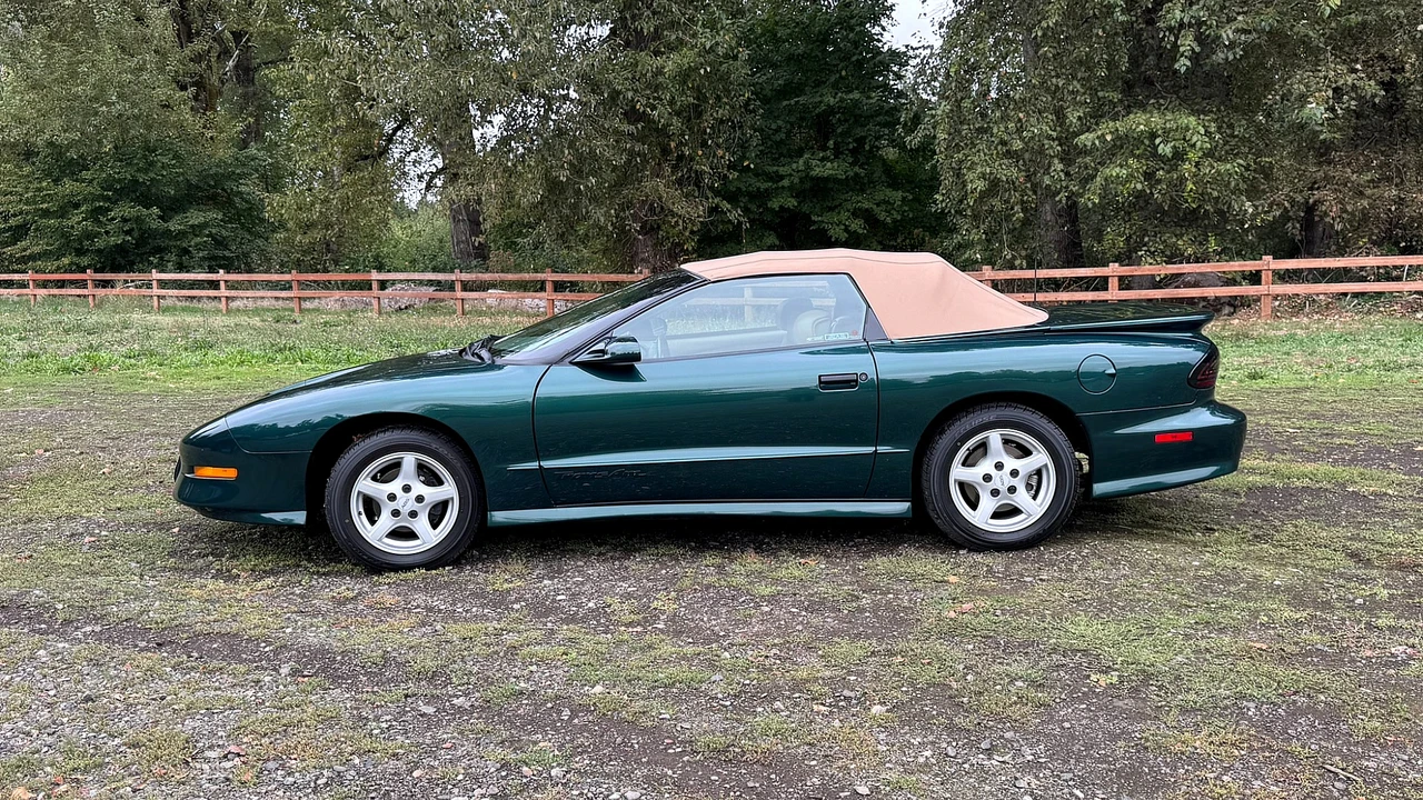 1995 Pontiac Firebird Trans Am 4th Gen - Image 4 of 31