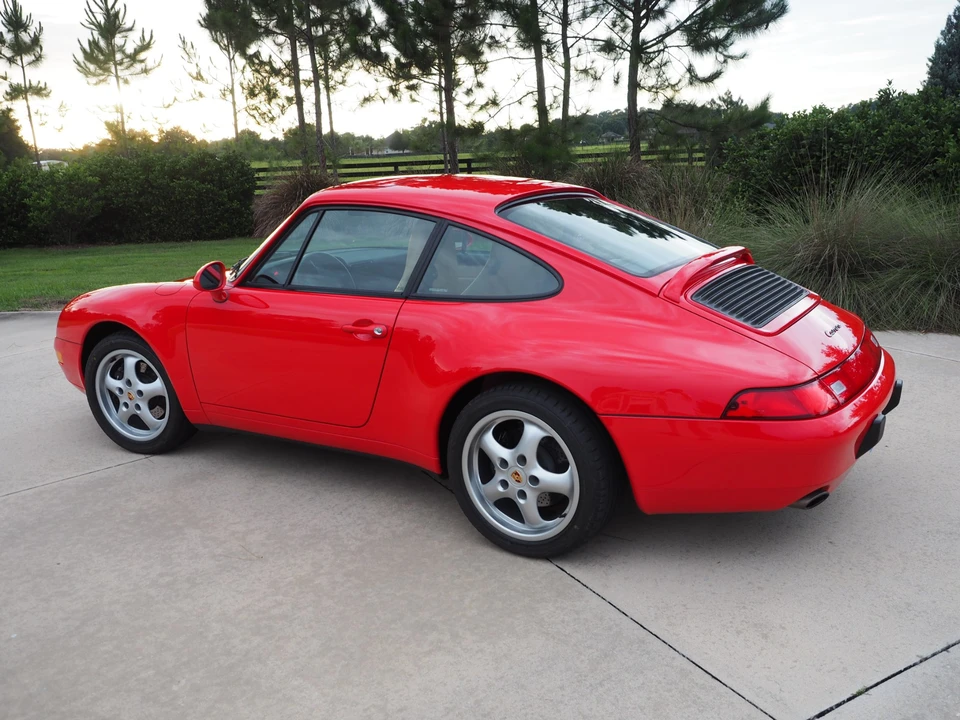 1995 Porsche 993 Carrera - Image 6 of 31