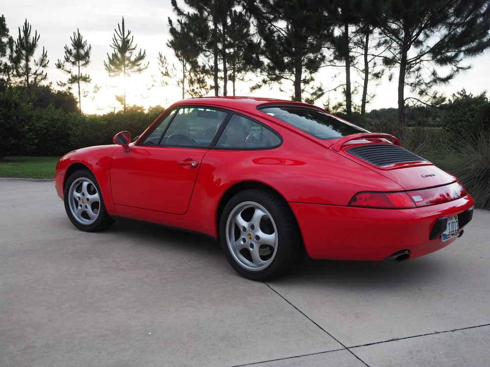1995 Porsche 993 Carrera - Image 7 of 31
