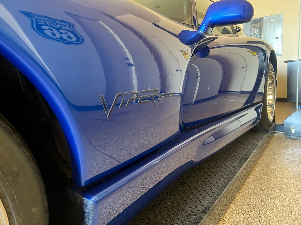 1996 Dodge Viper GTS 2nd Gen - Image 27 of 31