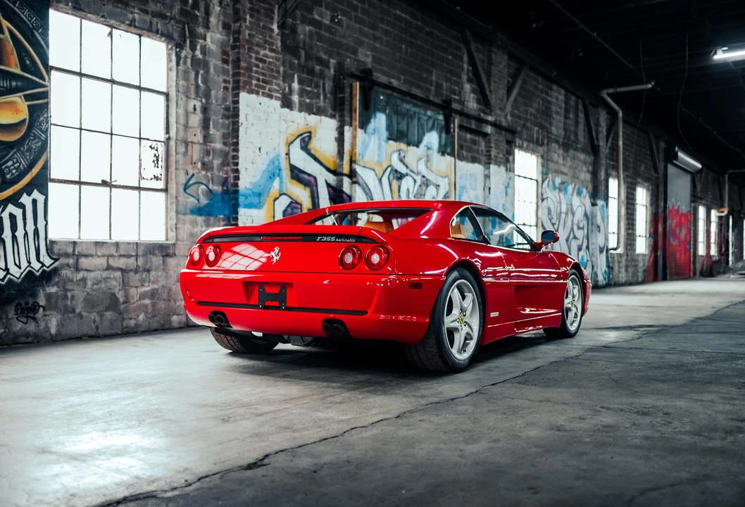 1996 Ferrari F355 Berlinetta - Image 17 of 31