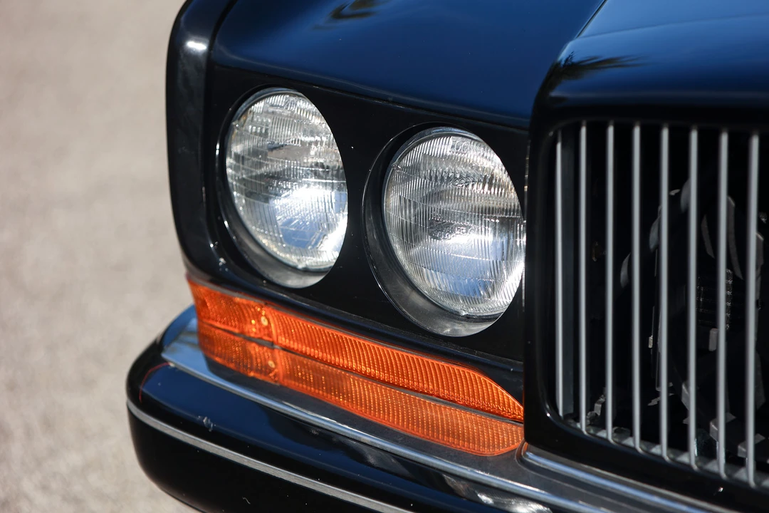 1997 Bentley Azure 1st Gen - Image 15 of 31