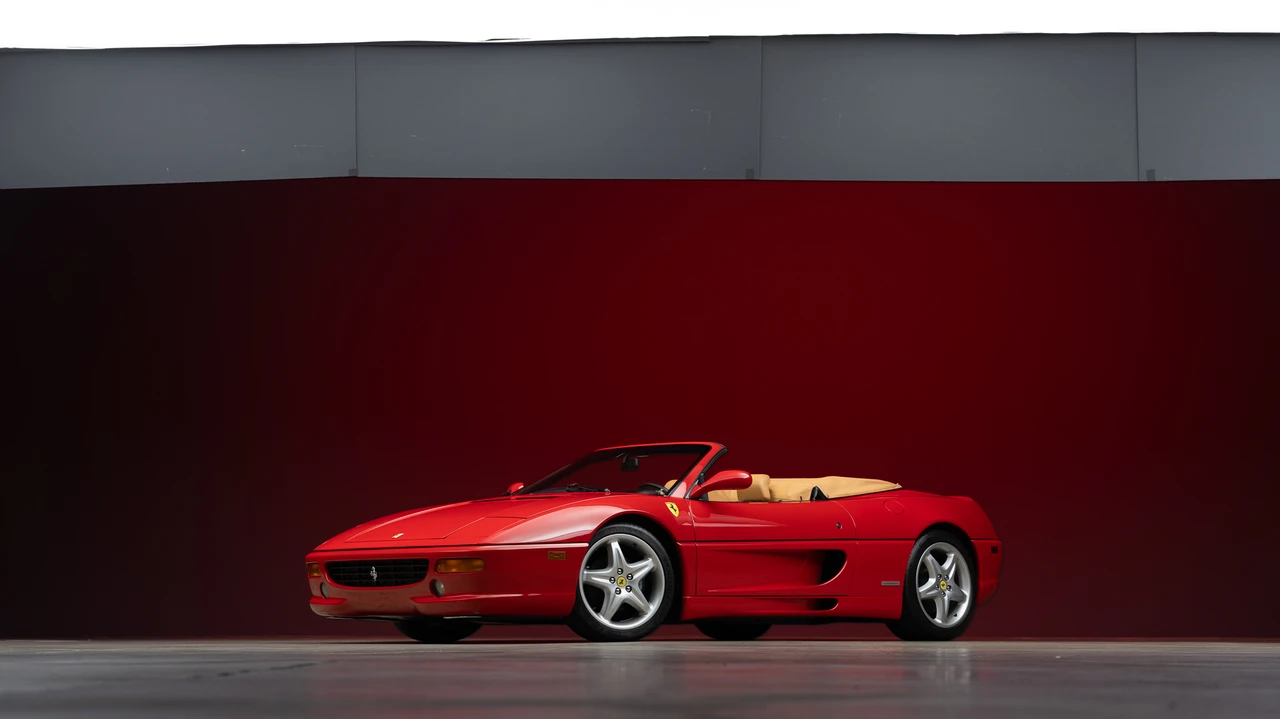 1997 Ferrari F355 Spider - Image 3 of 31