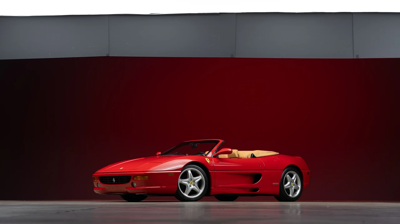 1997 Ferrari F355 Spider - Image 2 of 31