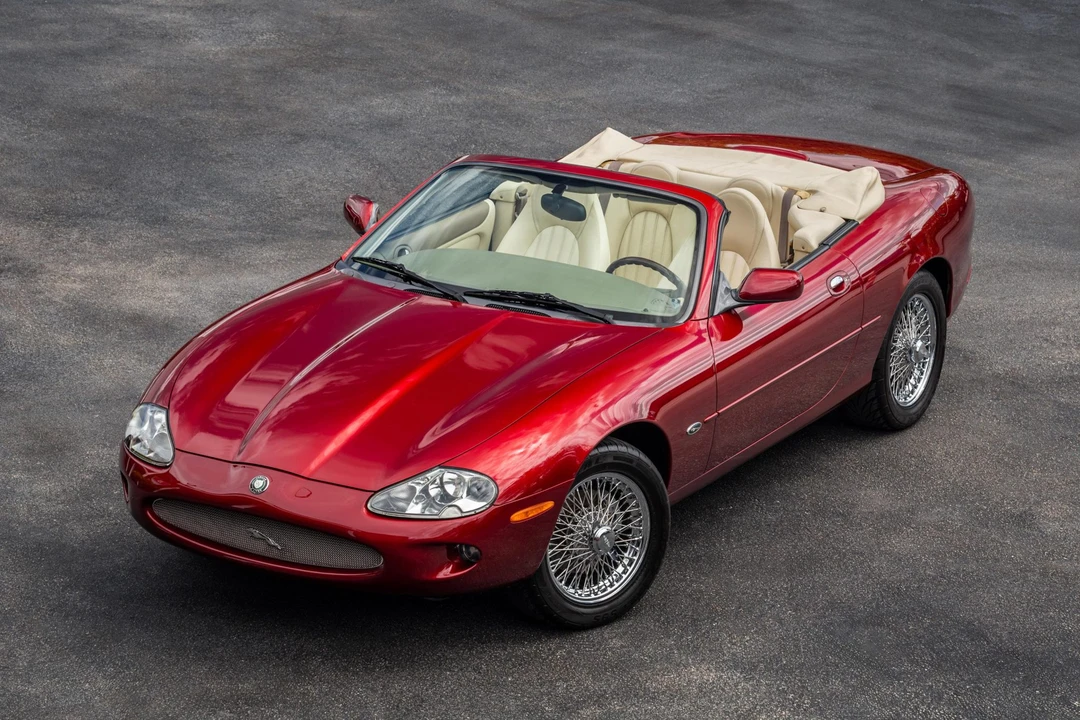 1997 Jaguar X100 XK8 - Image 2 of 31