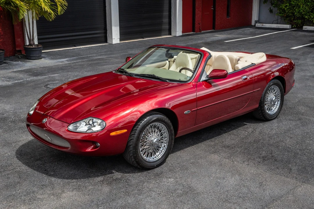 1997 Jaguar X100 XK8 - Image 5 of 31