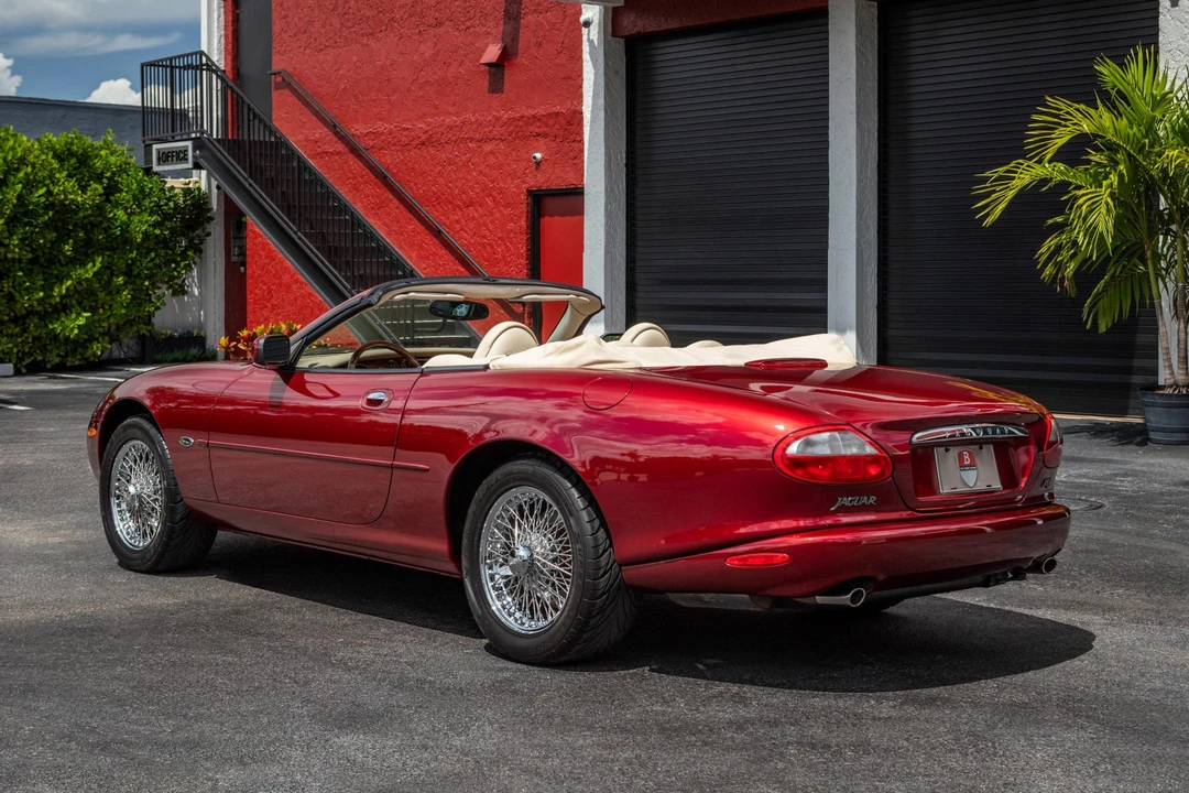 1997 Jaguar X100 XK8 - Image 8 of 31