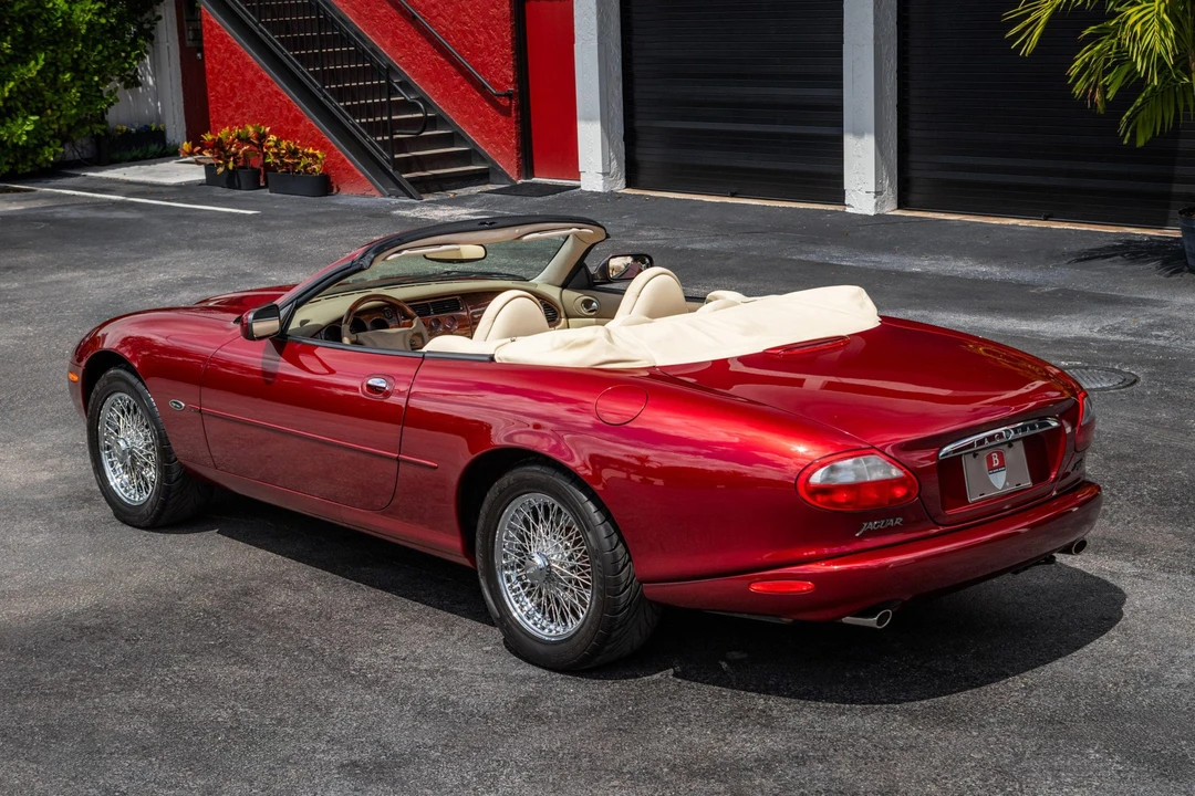 1997 Jaguar X100 XK8 - Image 9 of 31