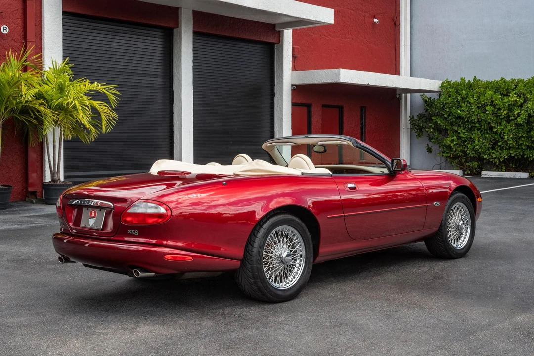 1997 Jaguar X100 XK8 - Image 13 of 31