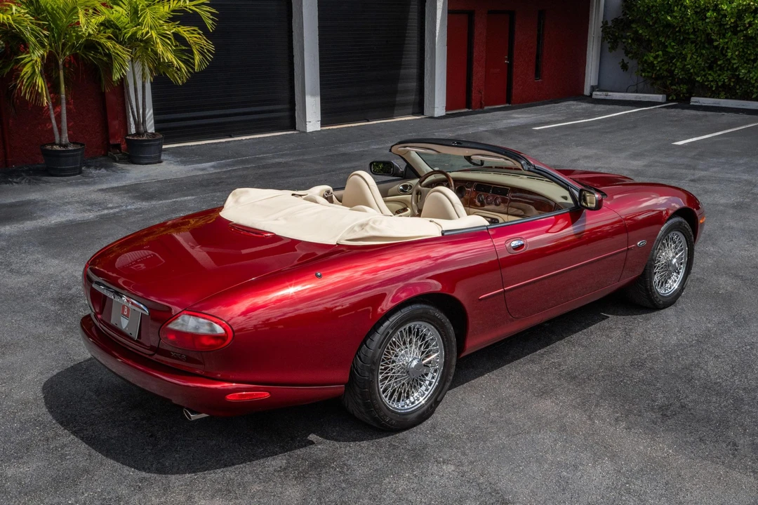1997 Jaguar X100 XK8 - Image 14 of 31