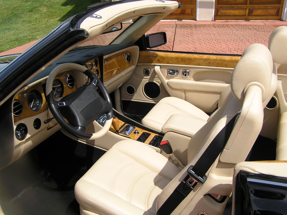 1998 Bentley Azure 1st Gen - Image 23 of 31