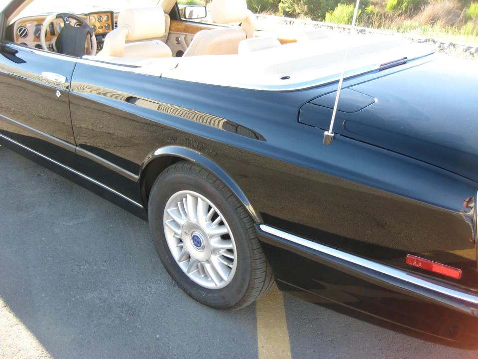 1998 Bentley Azure 1st Gen - Image 18 of 31