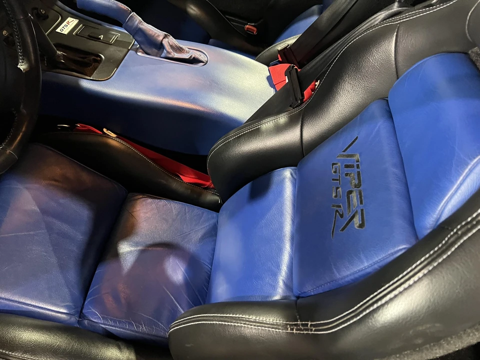 1998 Dodge Viper GTS 2nd Gen - Image 29 of 31