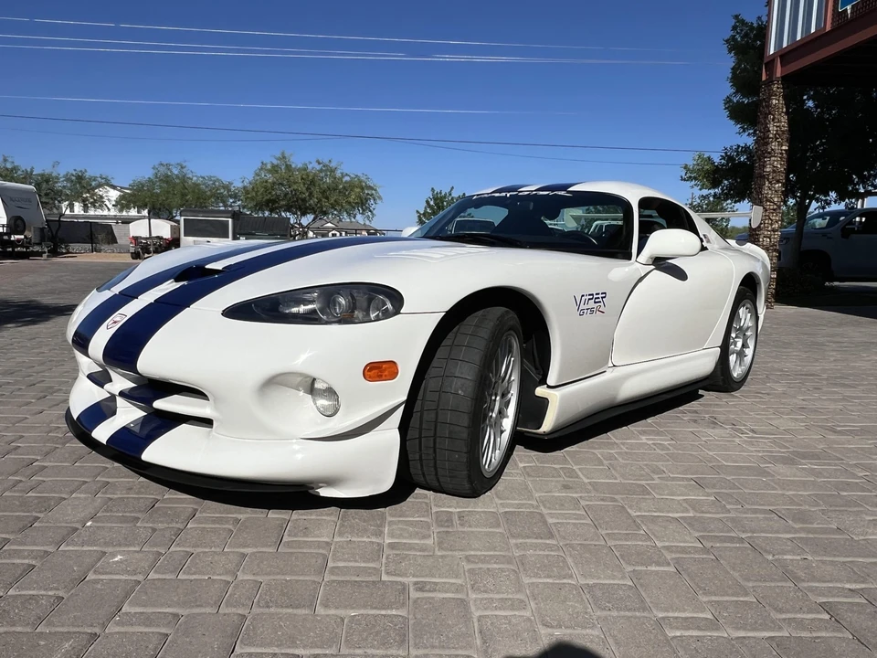 1998 Dodge Viper GTS 2nd Gen - Image 29 of 31