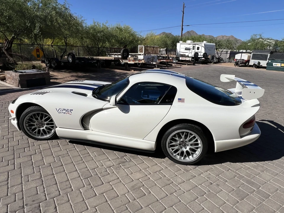 1998 Dodge Viper GTS 2nd Gen - Image 7 of 31
