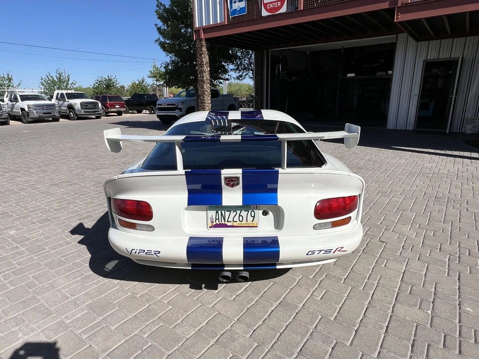 1998 Dodge Viper GTS 2nd Gen - Image 11 of 31