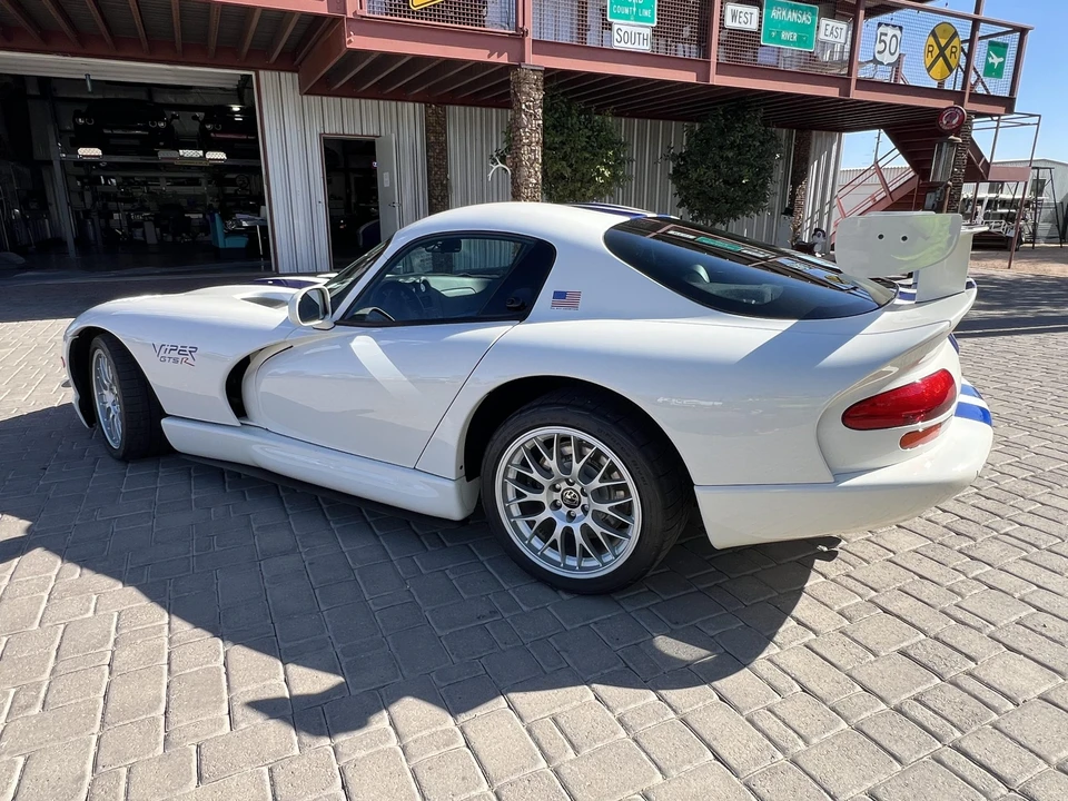 1998 Dodge Viper GTS 2nd Gen - Image 6 of 31