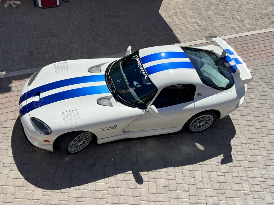 1998 Dodge Viper GTS 2nd Gen - Image 11 of 31
