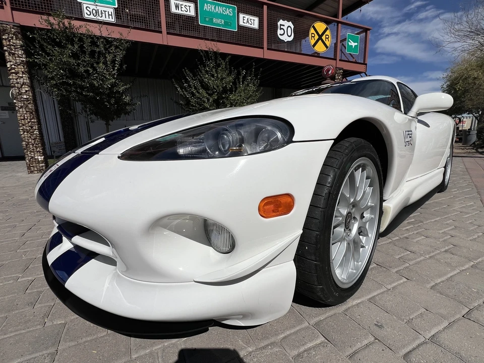 1998 Dodge Viper GTS 2nd Gen - Image 7 of 31