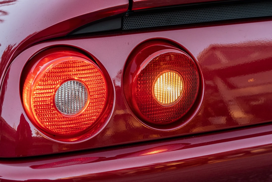 1998 Ferrari F355 Spider - Image 18 of 31