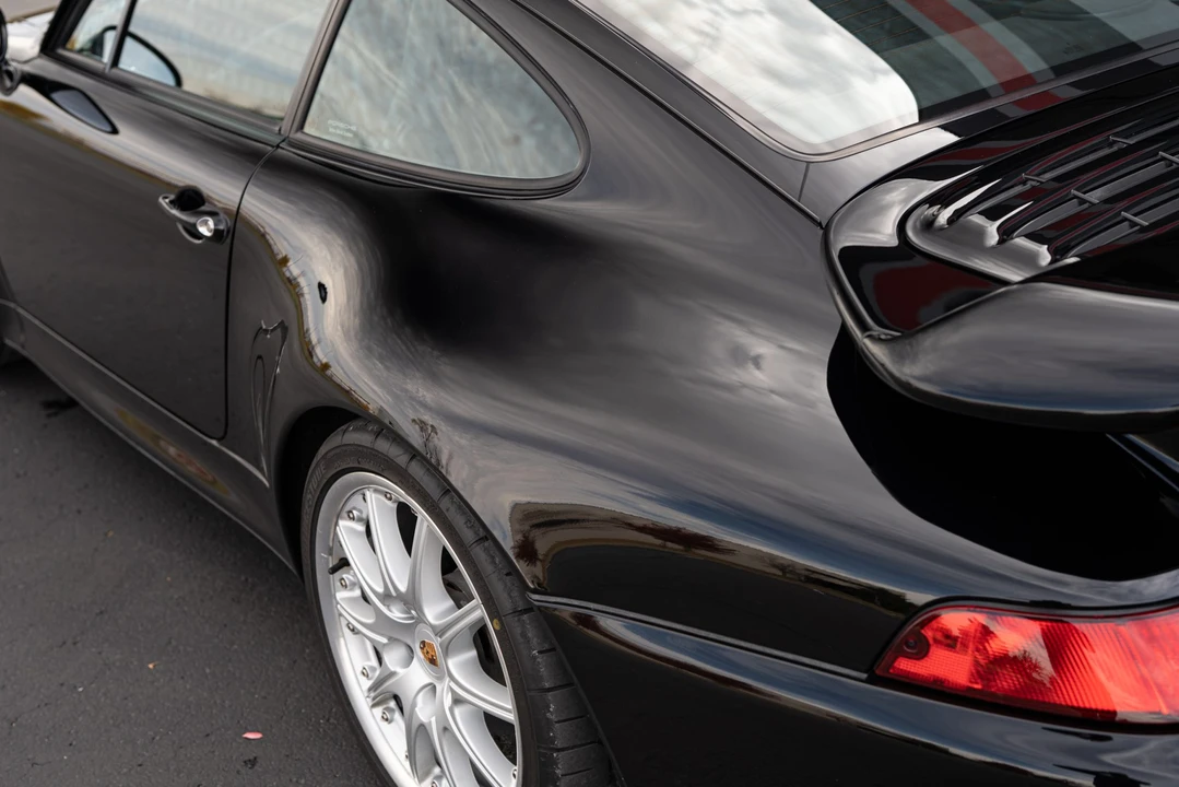 1998 Porsche 993 Carrera - Image 24 of 31