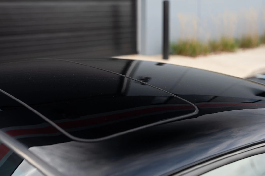 1998 Porsche 993 Carrera - Image 18 of 31
