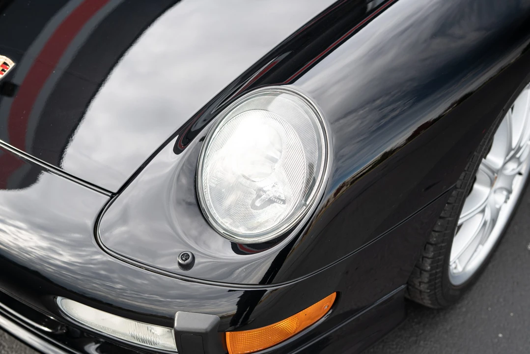 1998 Porsche 993 Carrera - Image 13 of 31