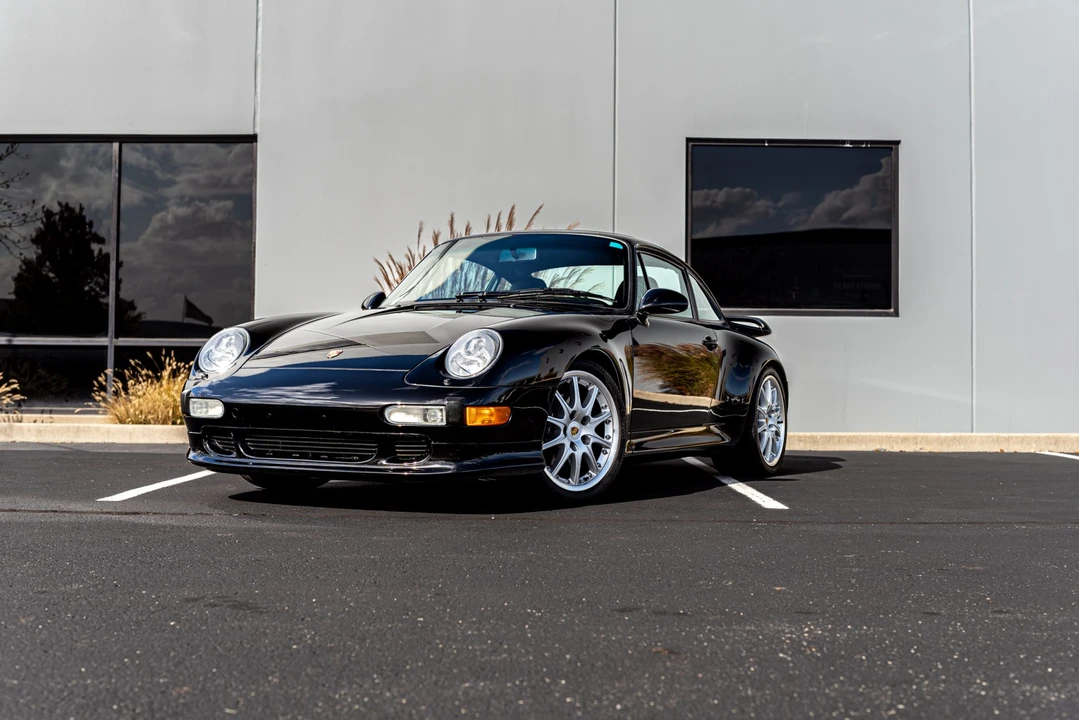 1998 Porsche 993 Carrera - Image 2 of 31