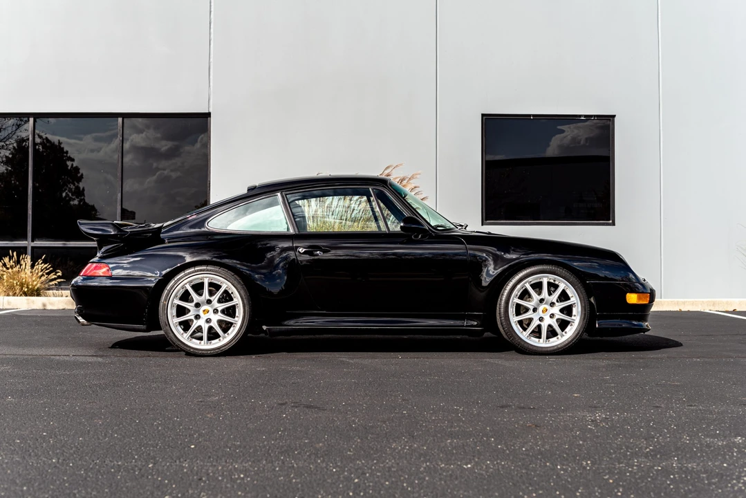 1998 Porsche 993 Carrera - Image 9 of 31